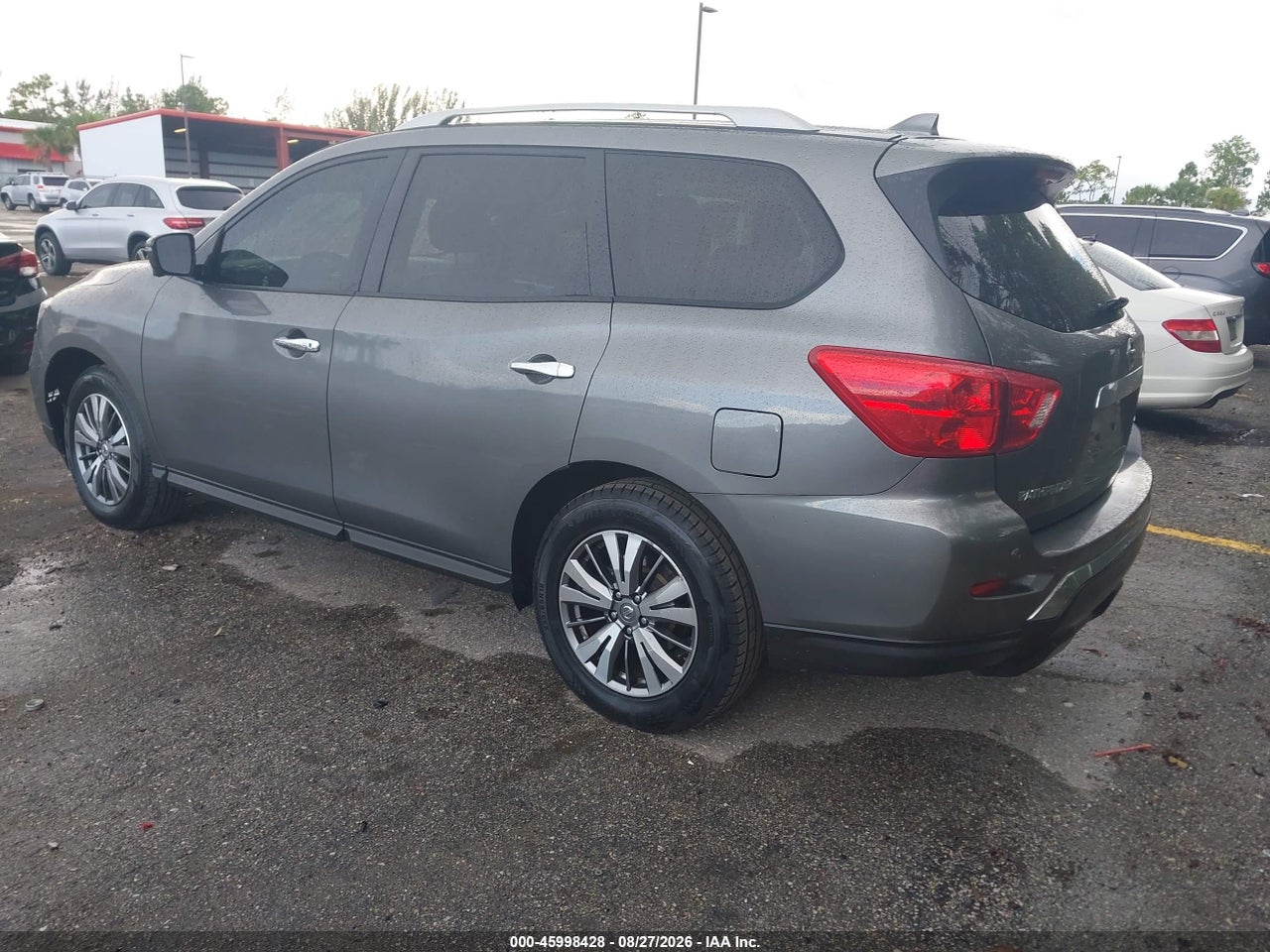 2019 NISSAN PATHFINDER SL · 3/11