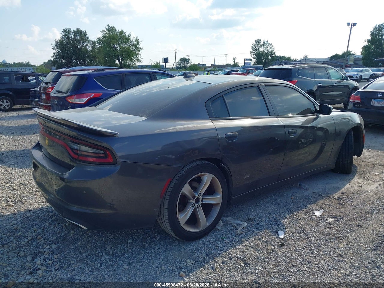 2017 DODGE CHARGER SXT RWD · 4/11
