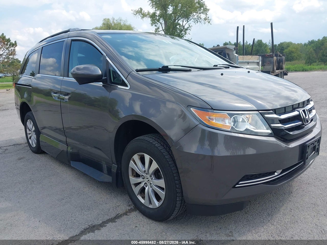 5FNRL5H69GB****** · 2016 HONDA ODYSSEY EX-L