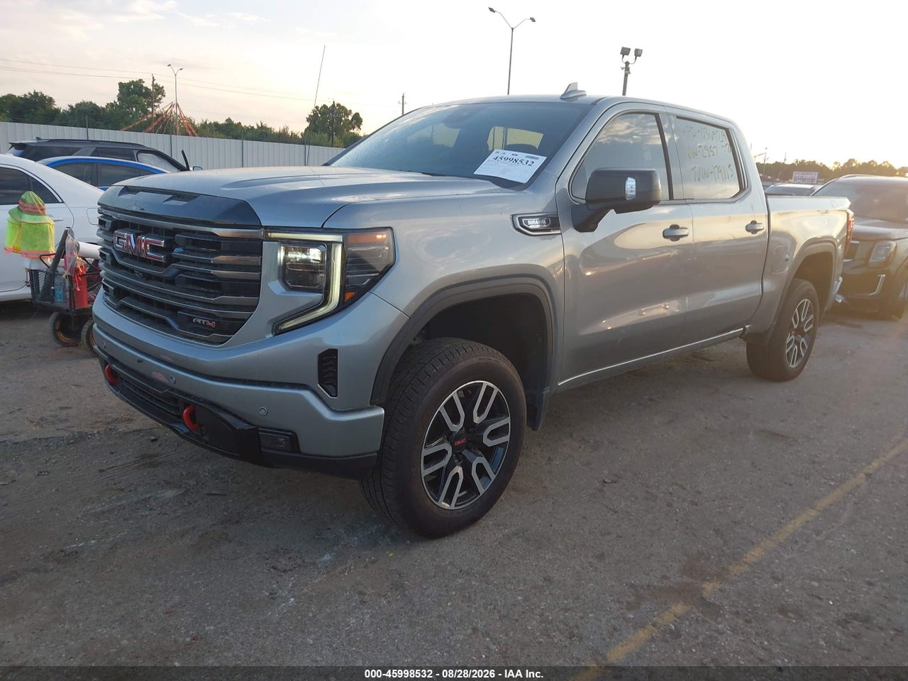 2021 GMC SIERRA 1500 4WD  SHORT BOX AT4 · 2/11