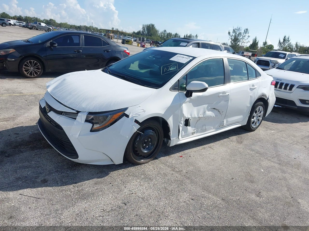 2024 TOYOTA COROLLA LE · 2/11