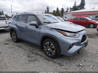 2020 TOYOTA HIGHLANDER HYBRID XLE