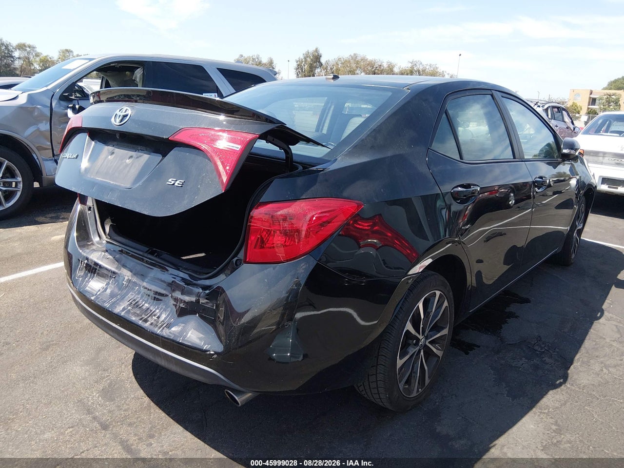 2017 TOYOTA COROLLA SE · 4/11