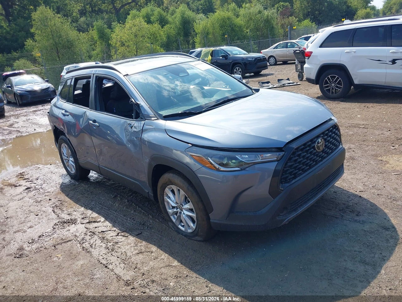 2023 TOYOTA COROLLA CROSS LE