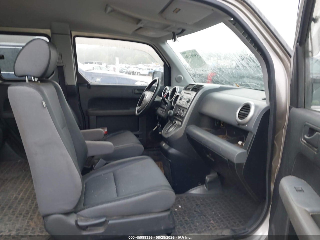 2004 HONDA ELEMENT EX · 5/11