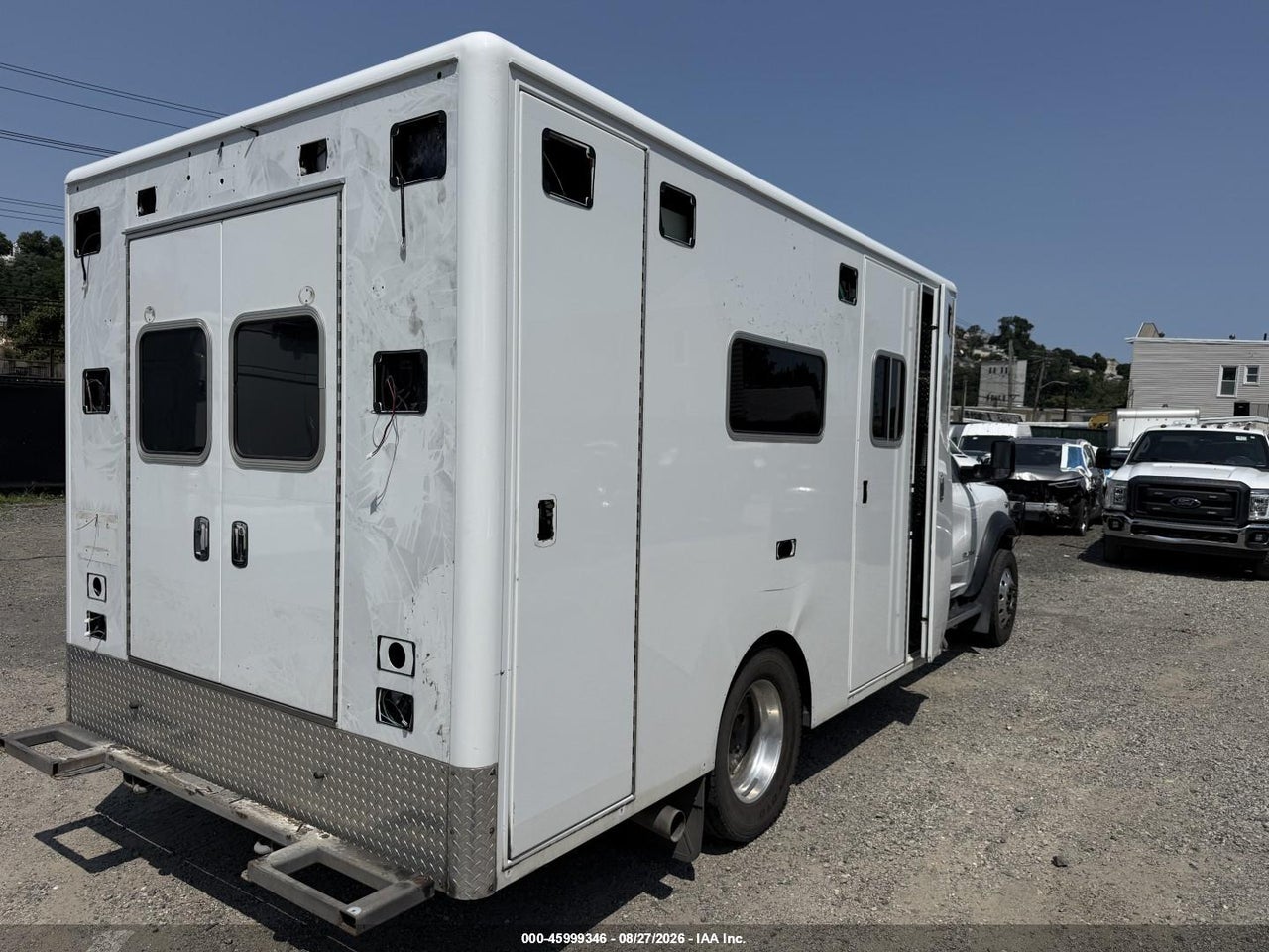 2022 RAM 4500 CHASSIS TRADESMAN/SLT · 4/11