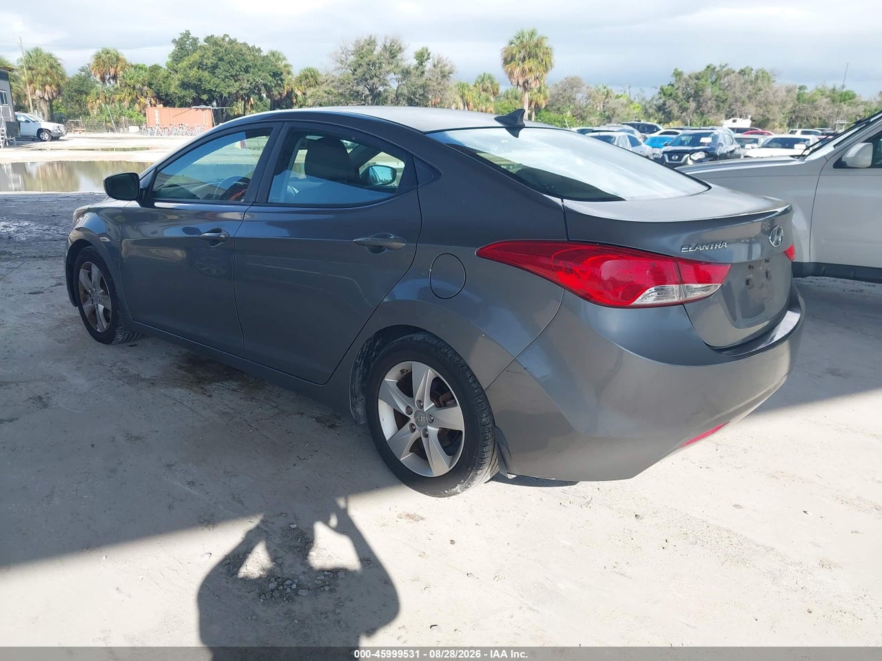 2013 HYUNDAI ELANTRA GLS · 3/11
