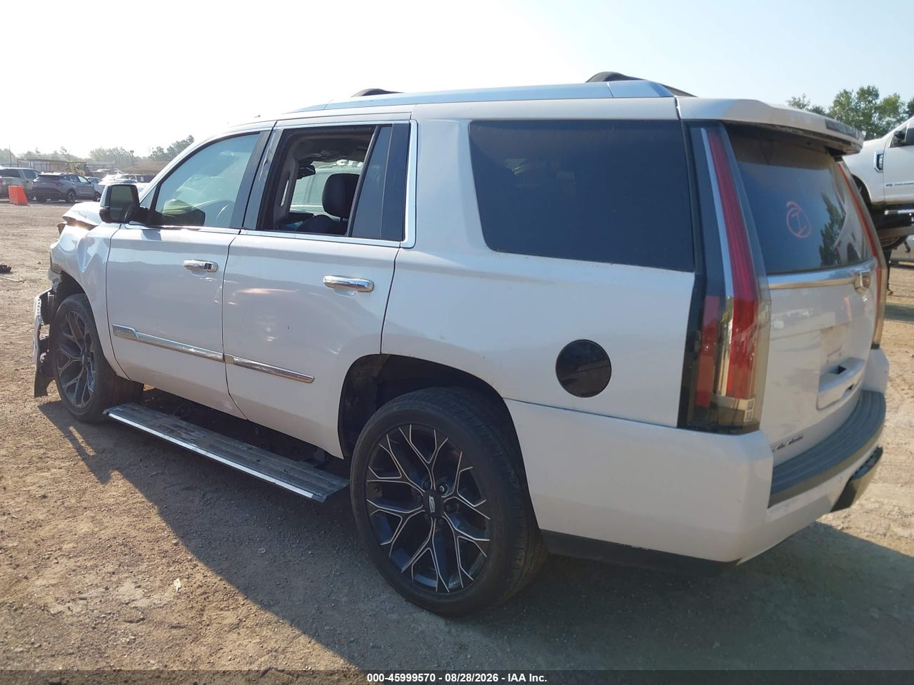 2016 CADILLAC ESCALADE PREMIUM COLLECTION · 3/11