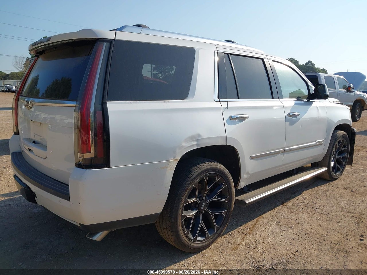 2016 CADILLAC ESCALADE PREMIUM COLLECTION · 4/11