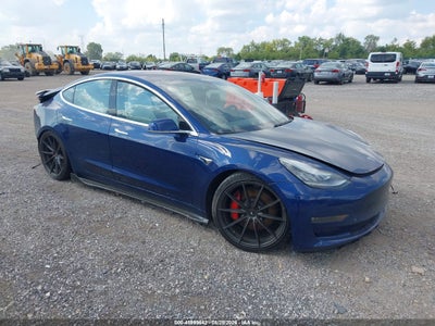 2018 TESLA MODEL 3 LONG RANGE/PERFORMANCE
