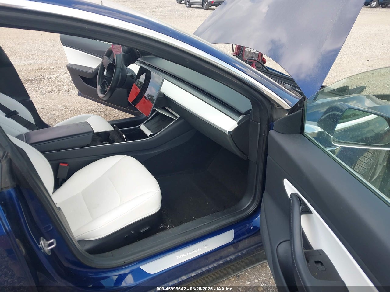 2018 TESLA MODEL 3 LONG RANGE/PERFORMANCE · 5/9