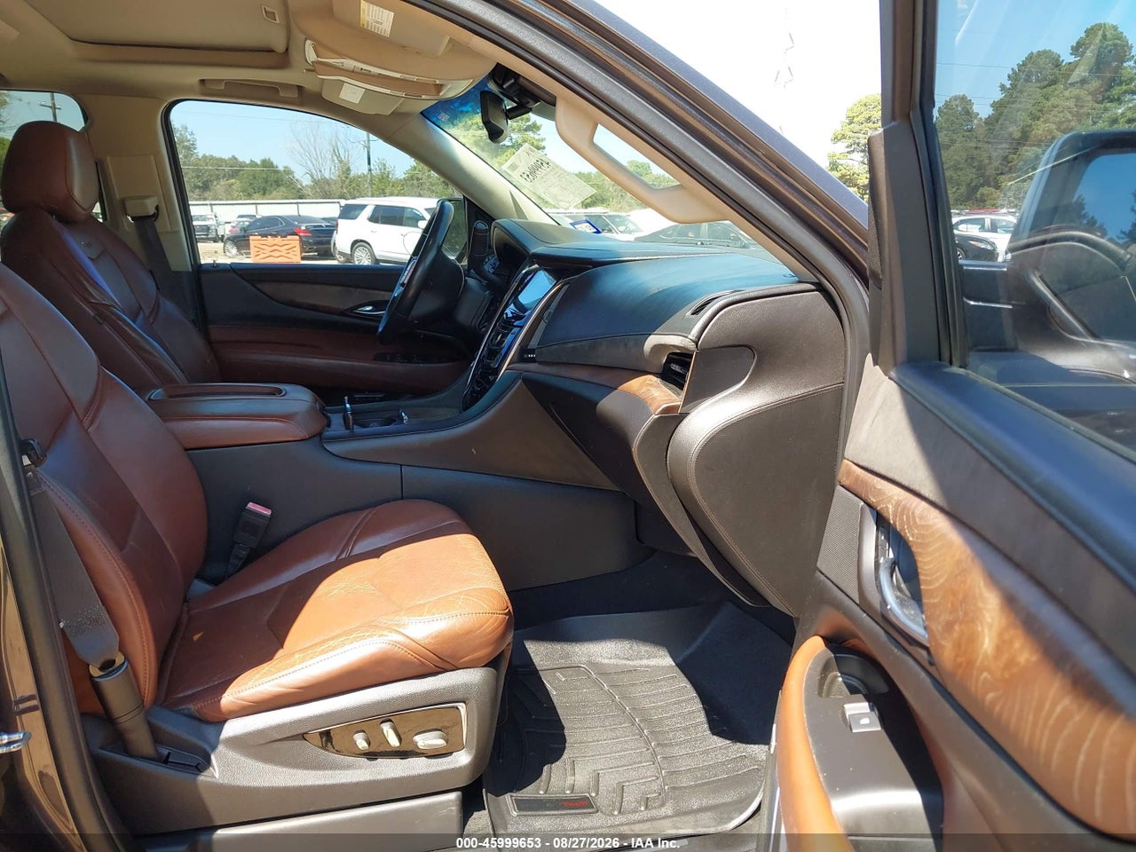2015 CADILLAC ESCALADE PREMIUM · 5/11