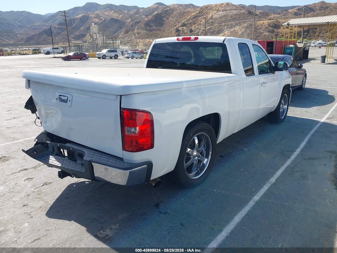 2012 CHEVROLET SILVERADO 1500 LTZ · 4/11