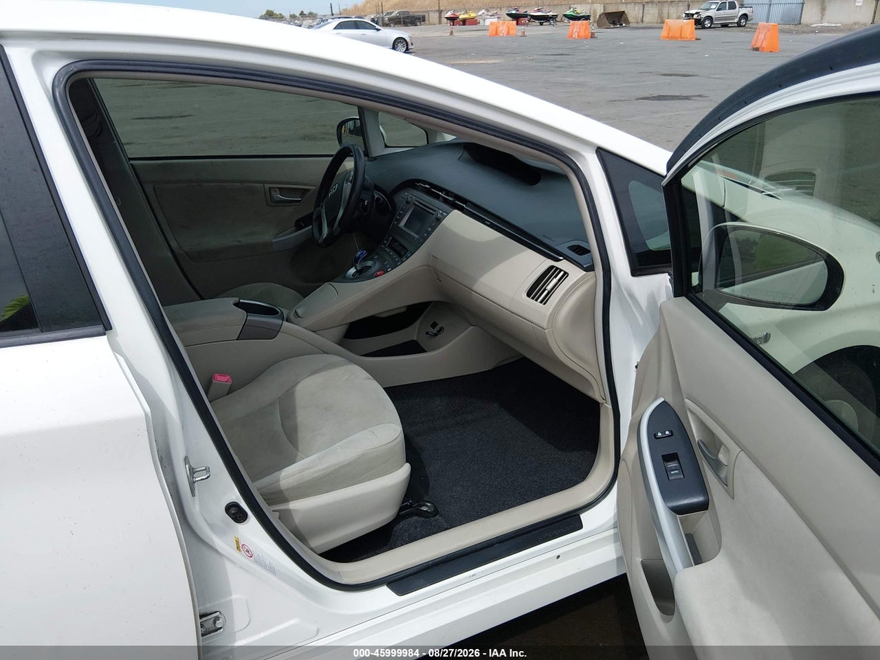 2013 TOYOTA PRIUS TWO · 5/11