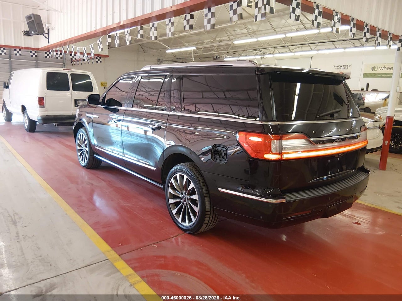 2021 LINCOLN NAVIGATOR RESERVE L · 3/11