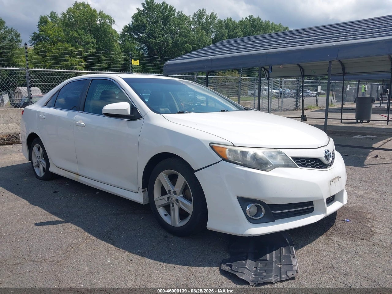 2013 TOYOTA CAMRY SE