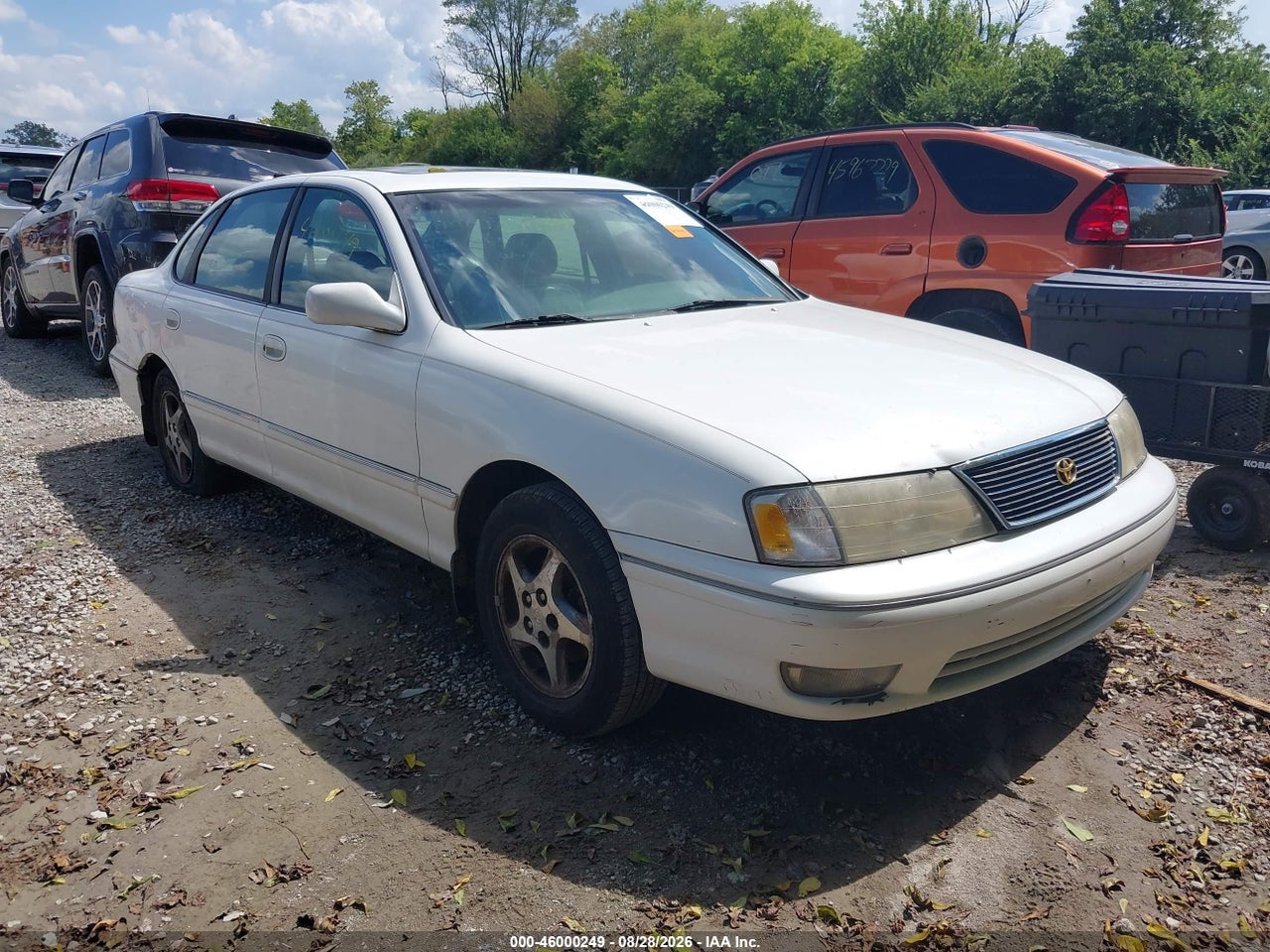 1999 TOYOTA AVALON XLS