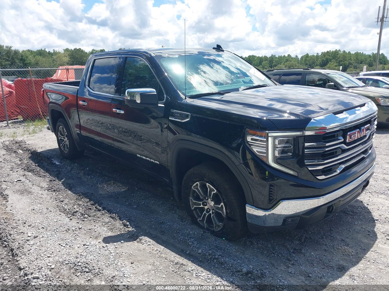 2025 GMC SIERRA 1500 4WD SHORT BOX SLT