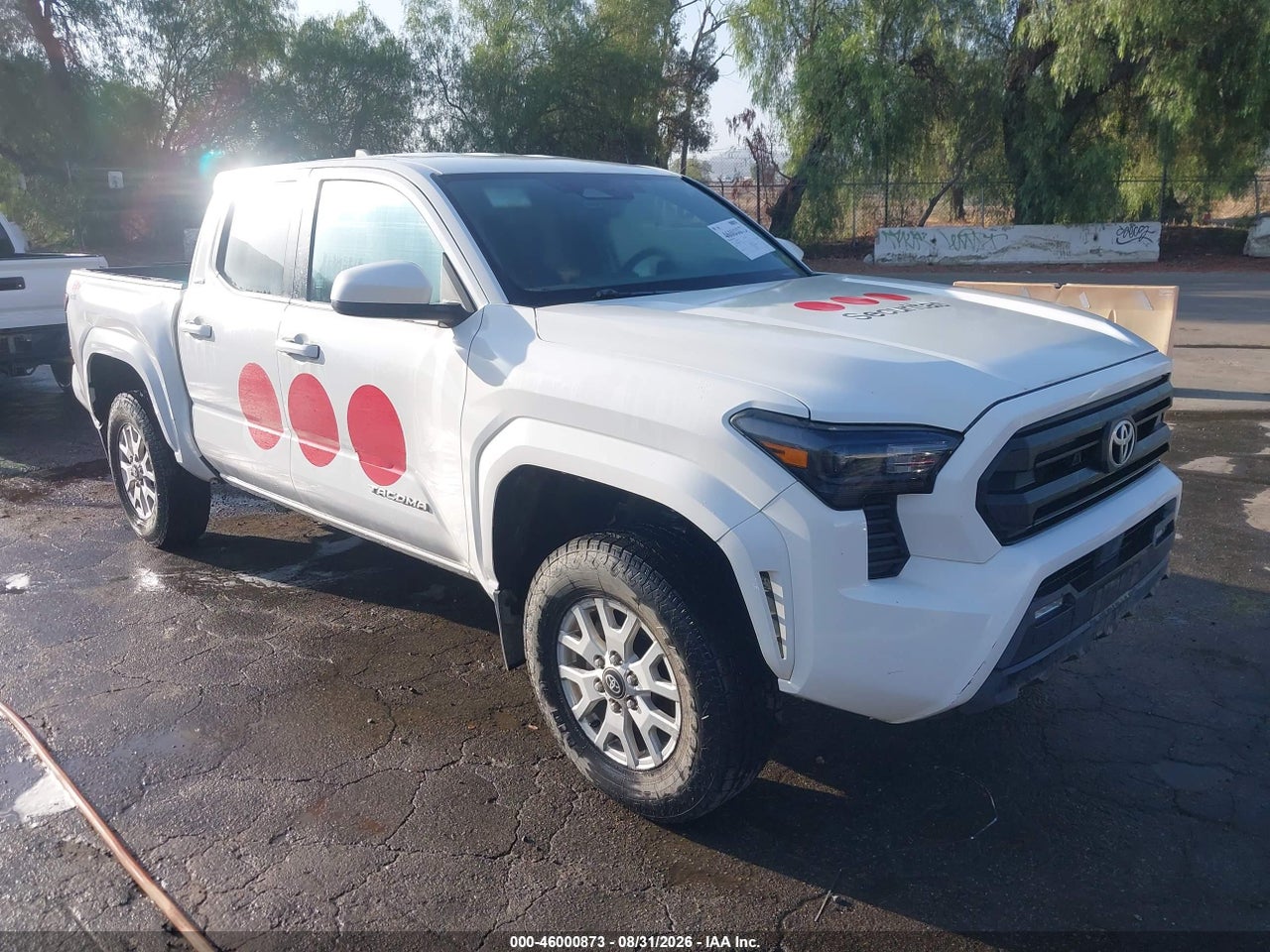 3TMLB5JN8RM****** · 2024 TOYOTA TACOMA SR5