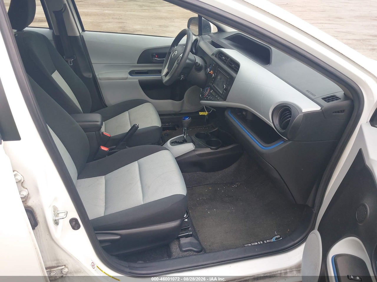 2012 TOYOTA PRIUS C THREE · 5/11