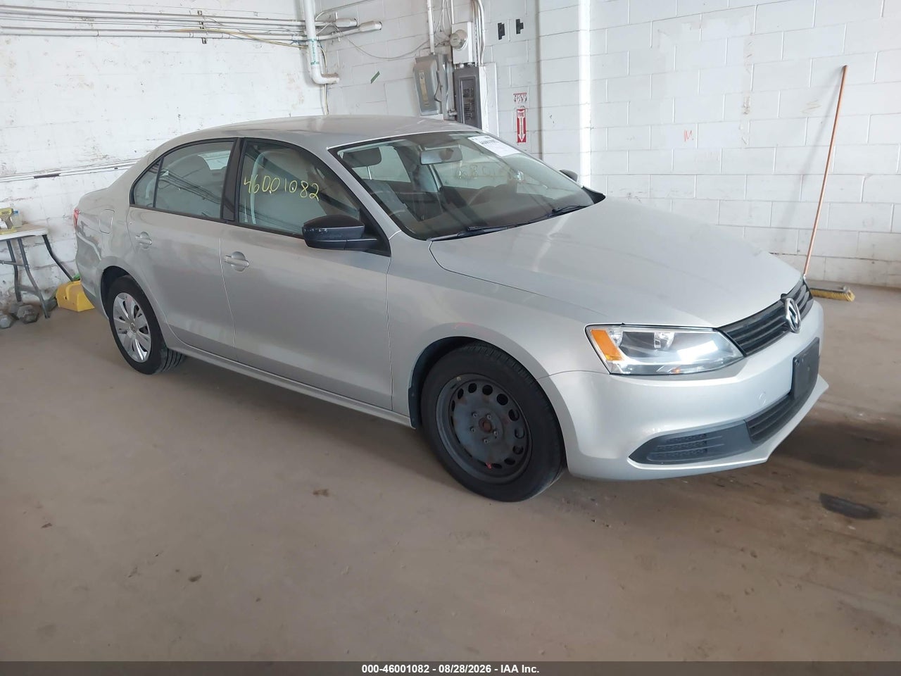 2012 VOLKSWAGEN JETTA 2.0L S