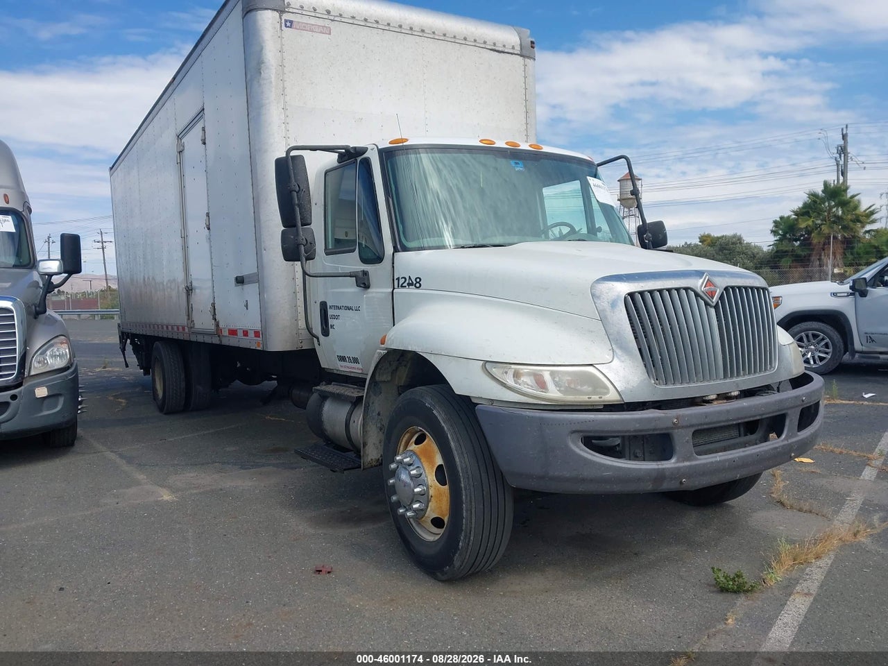 2016 INTERNATIONAL 4000 4300