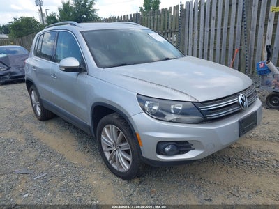 2012 VOLKSWAGEN TIGUAN SE
