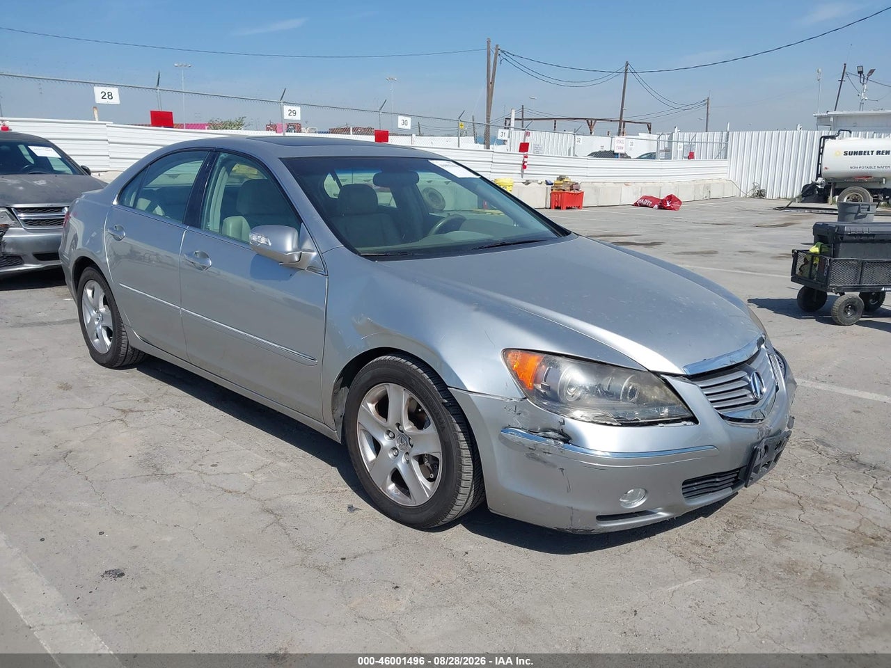 JH4KB166X8C****** · 2008 ACURA RL 3.5