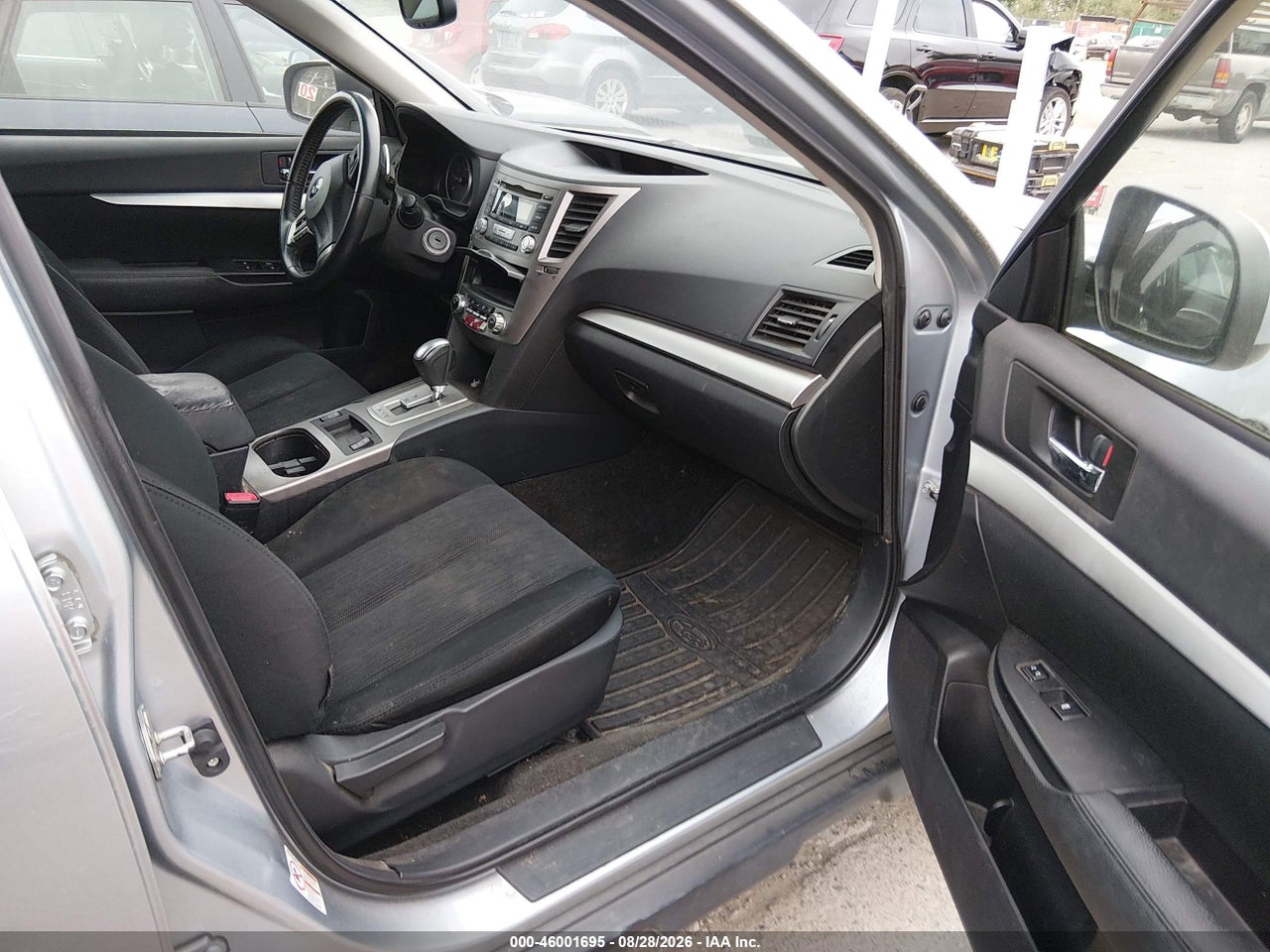 2013 SUBARU OUTBACK 2.5I PREMIUM · 5/11