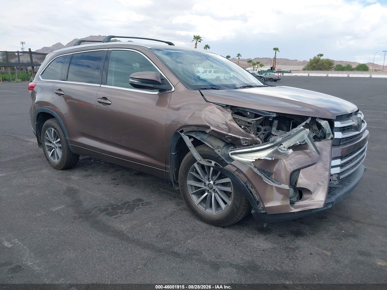 2017 TOYOTA HIGHLANDER XLE