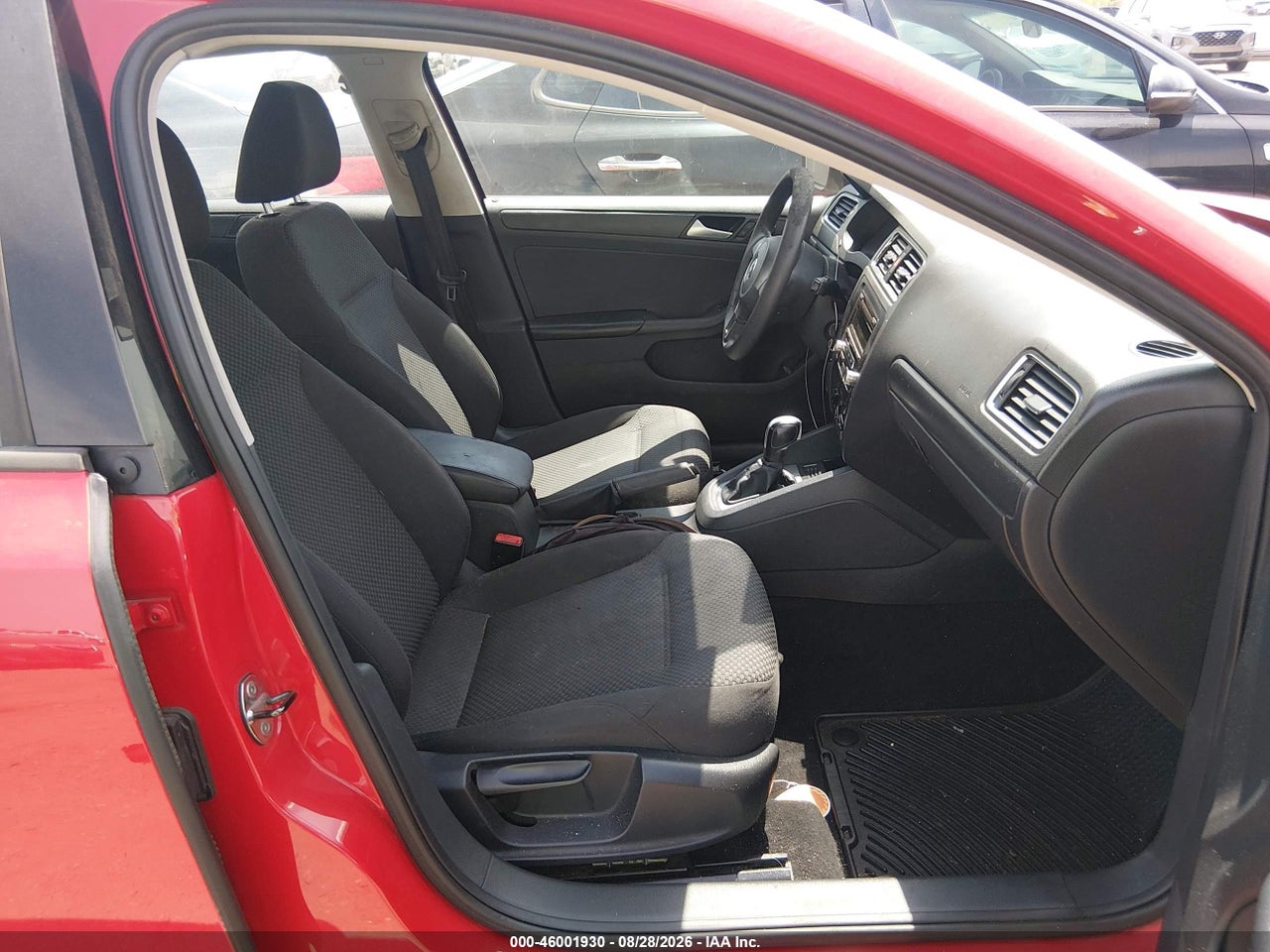 2014 VOLKSWAGEN JETTA 2.0L S · 5/10