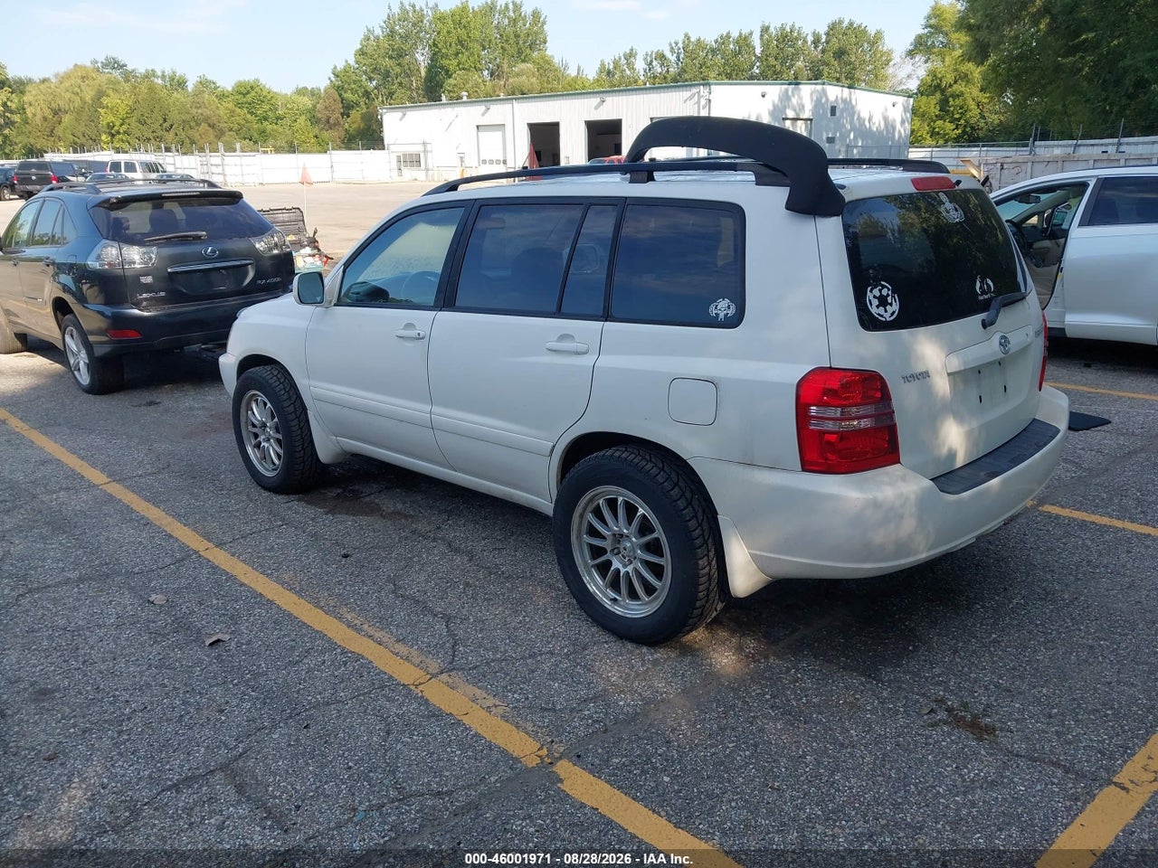 2003 TOYOTA HIGHLANDER   · 3/11
