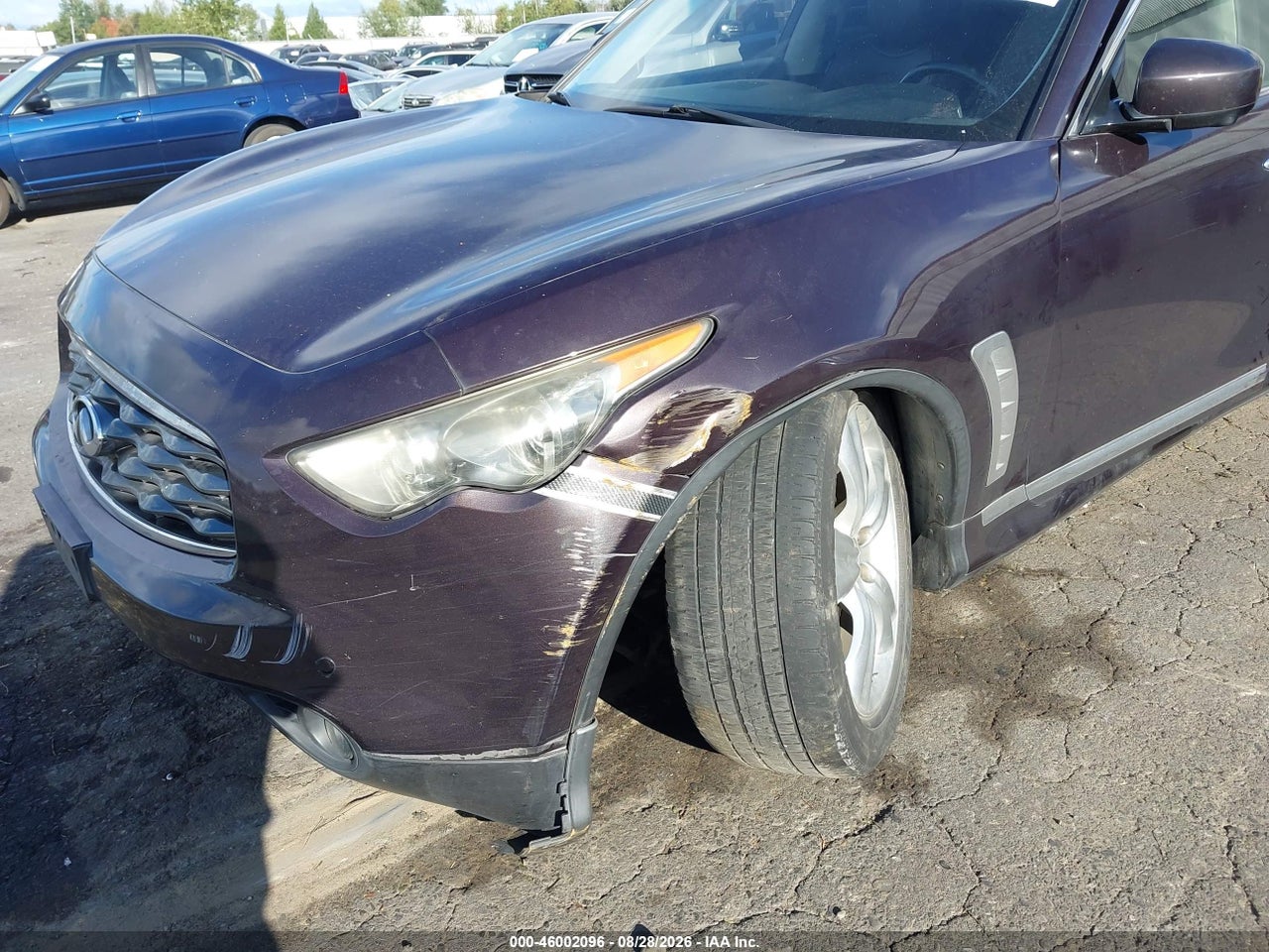 2010 INFINITI FX35   · 6/11