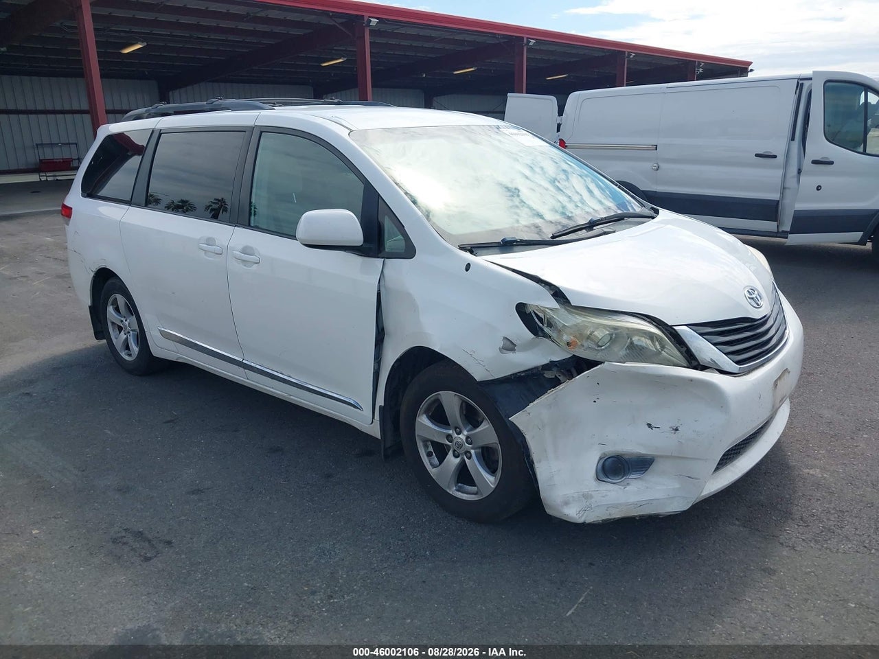 2012 TOYOTA SIENNA LE V6 8 PASSENGER