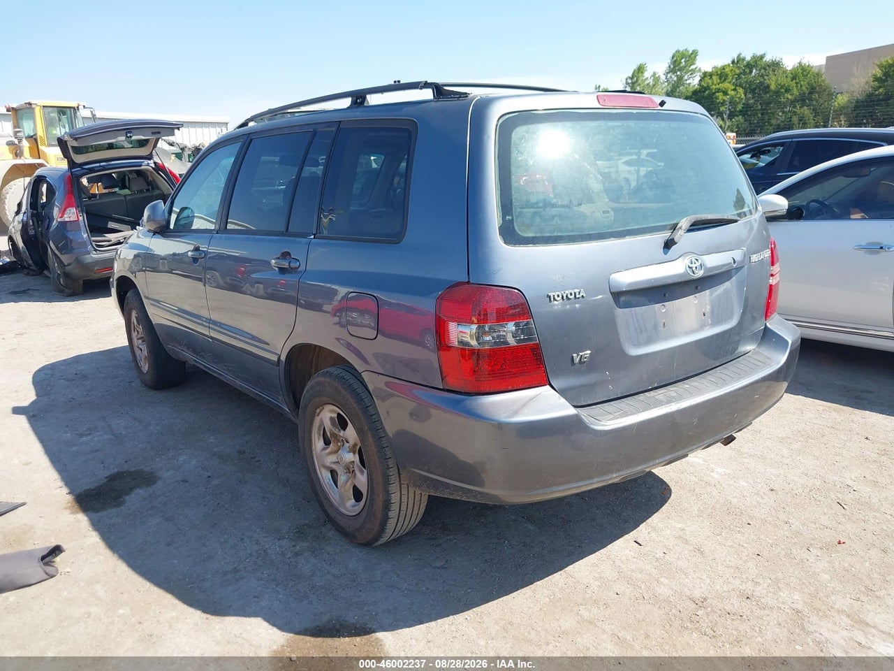 2003 TOYOTA HIGHLANDER V6 · 3/11