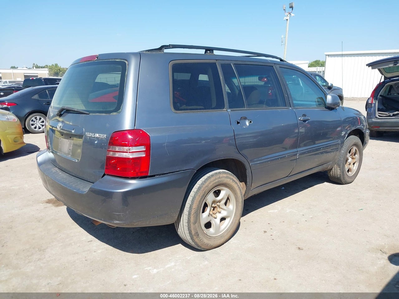 2003 TOYOTA HIGHLANDER V6 · 4/11