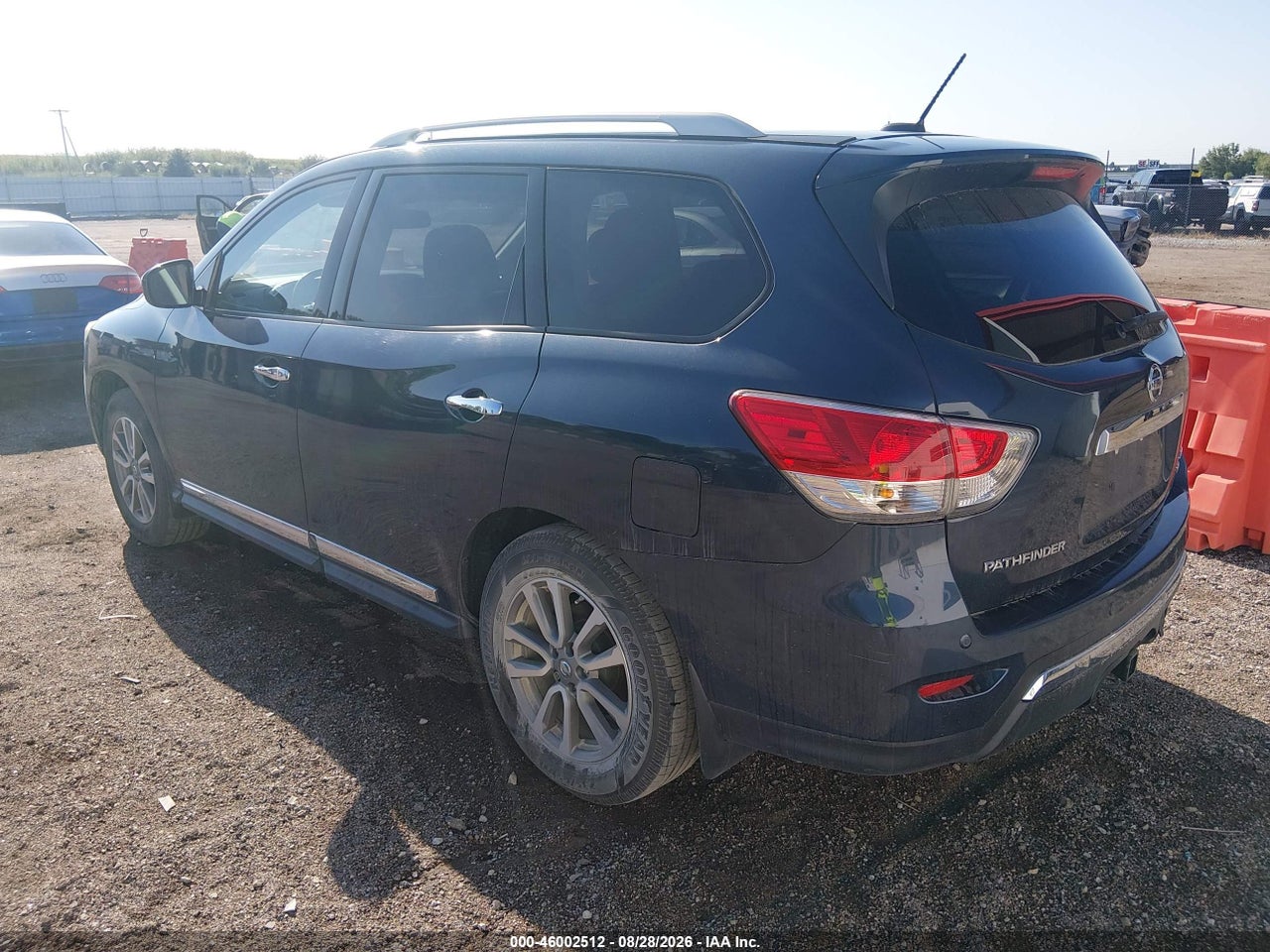 2014 NISSAN PATHFINDER SL · 3/11
