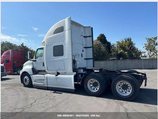 2019 INTERNATIONAL LT   · 3/10
