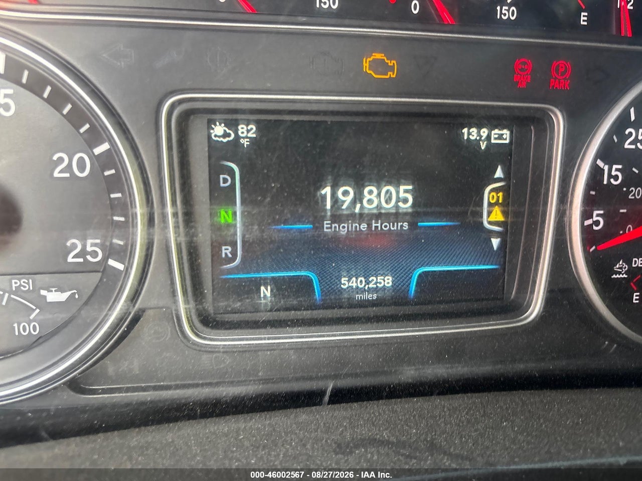 2019 INTERNATIONAL LT   · 6/10