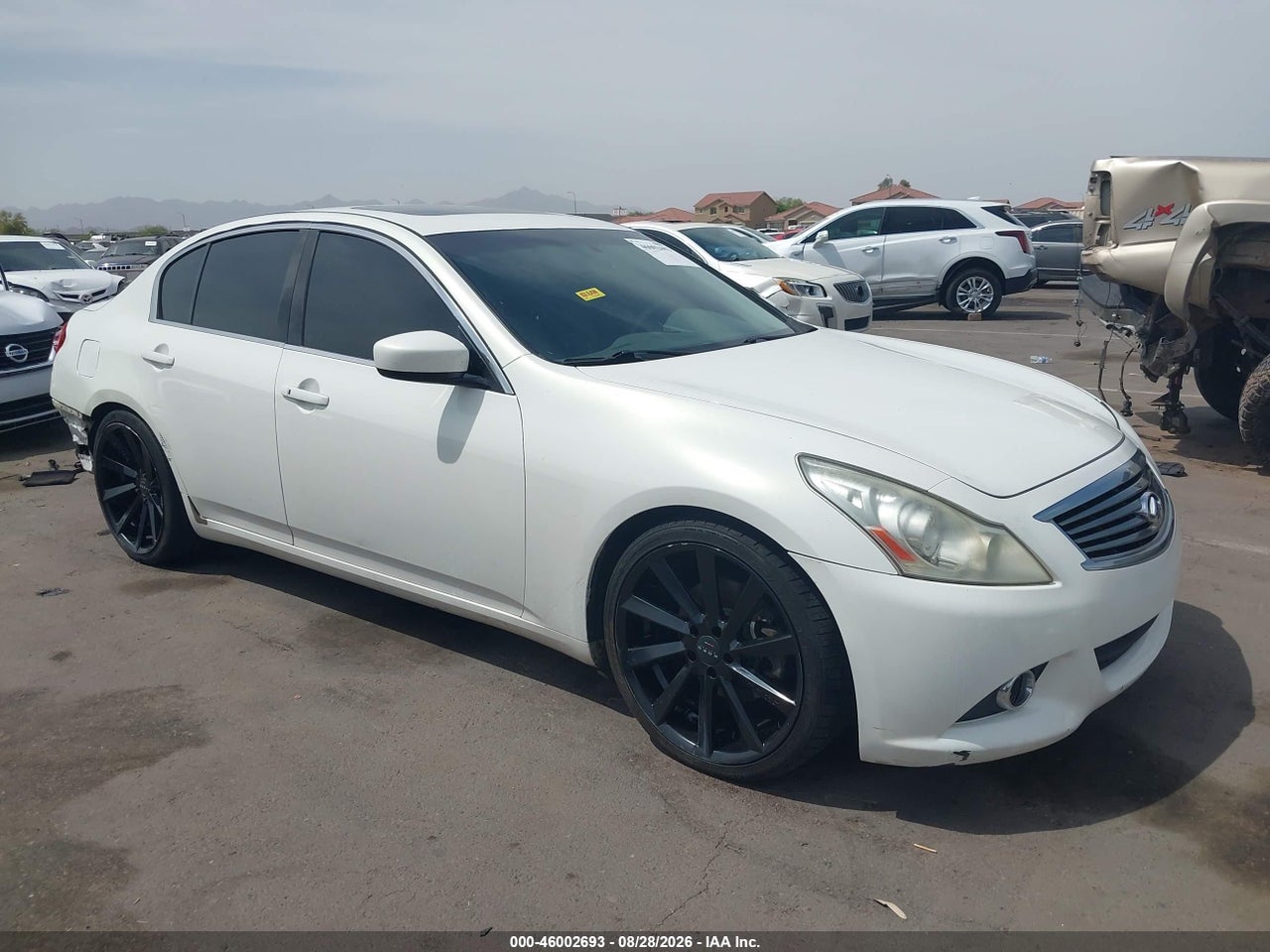 2013 INFINITI G37 JOURNEY