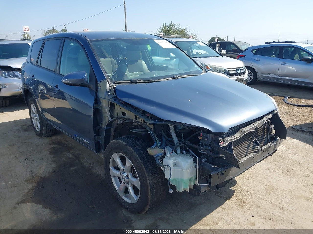 2014 TOYOTA RAV4 EV  