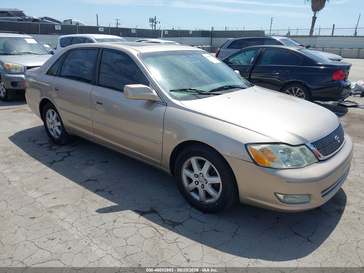 2002 TOYOTA AVALON XLS