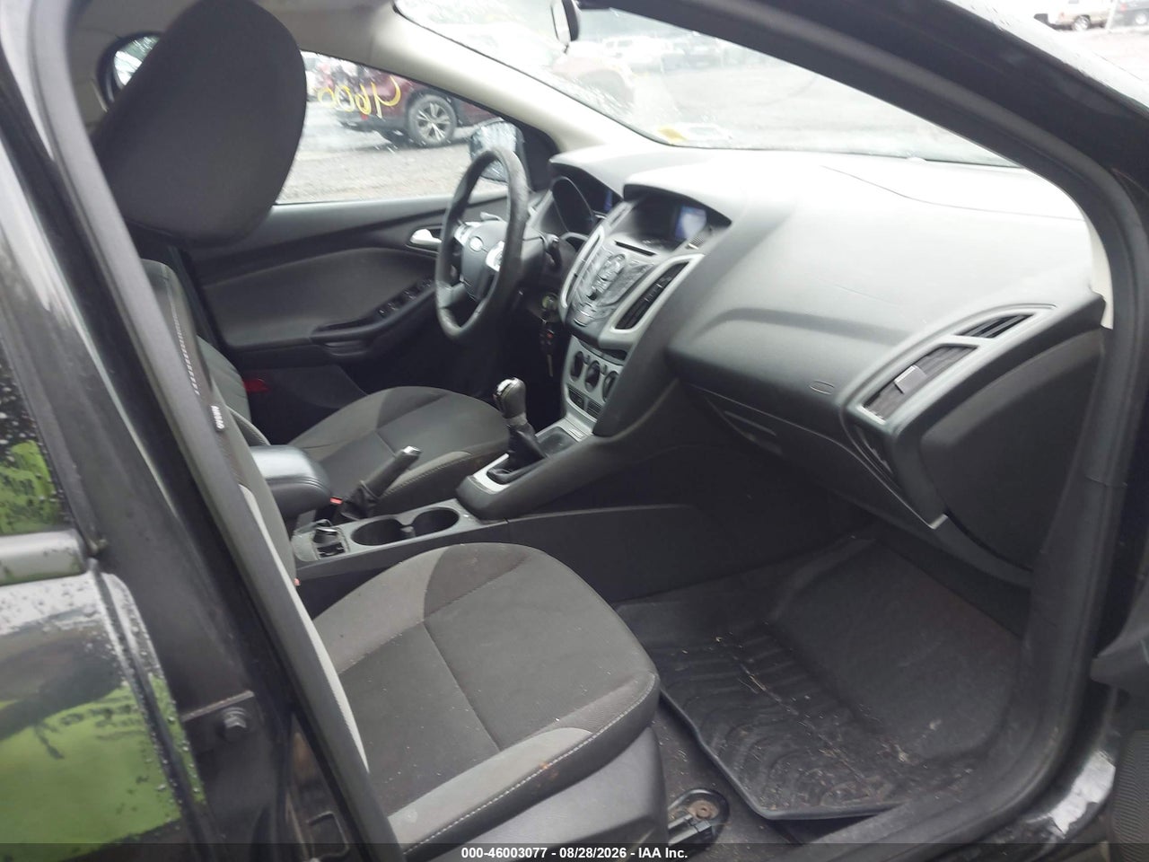 2013 FORD FOCUS SE · 5/11