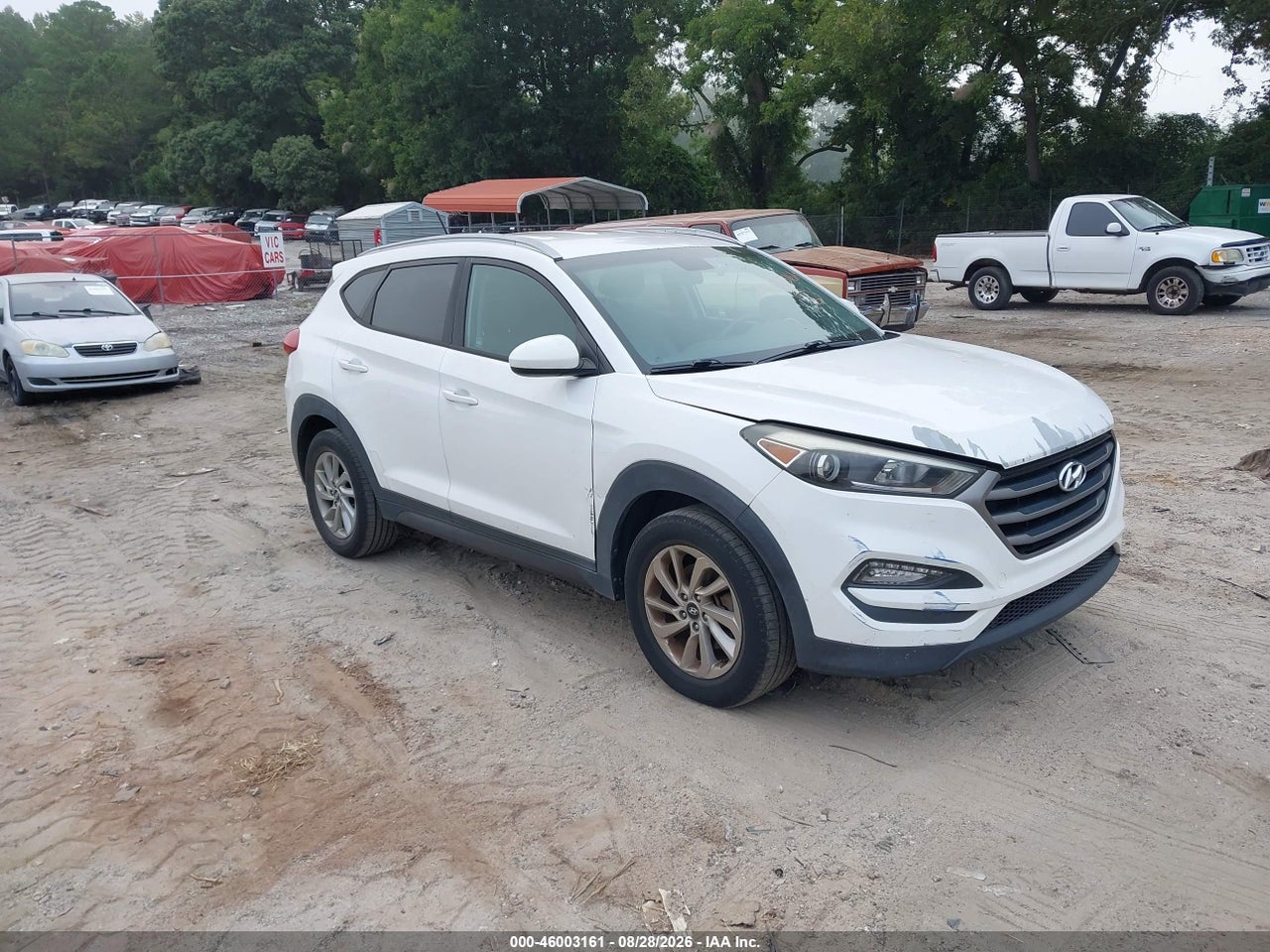 KM8J33A42GU****** · 2016 HYUNDAI TUCSON SE