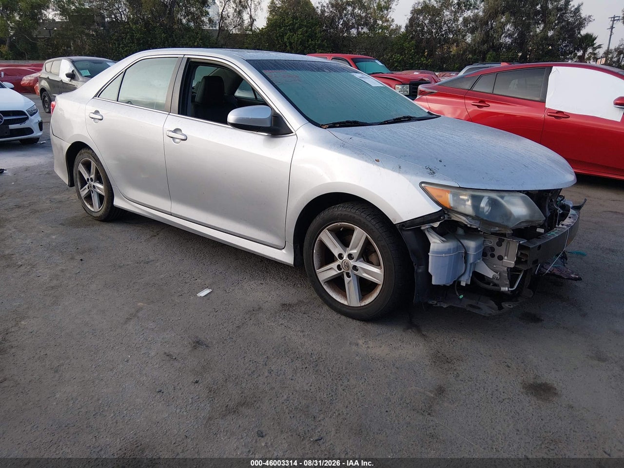 2012 TOYOTA CAMRY SE