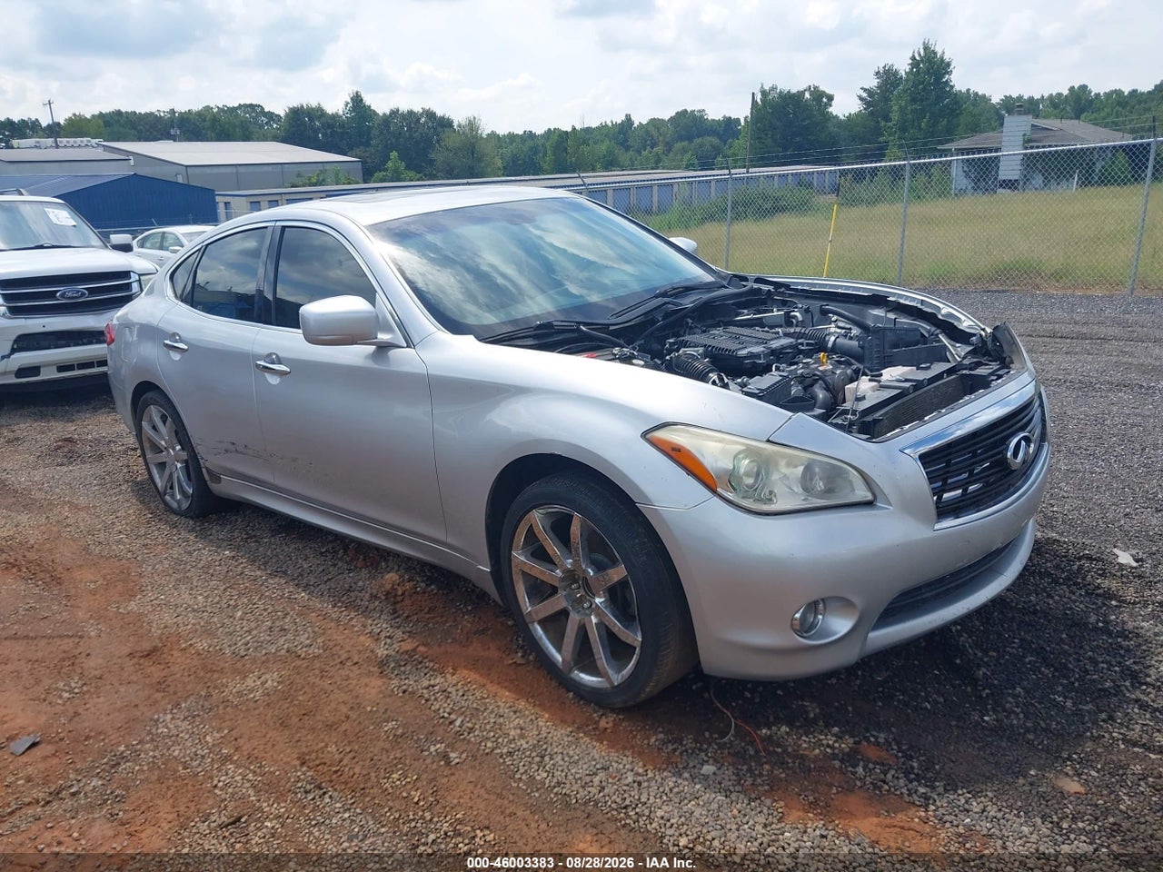 2012 INFINITI M37
