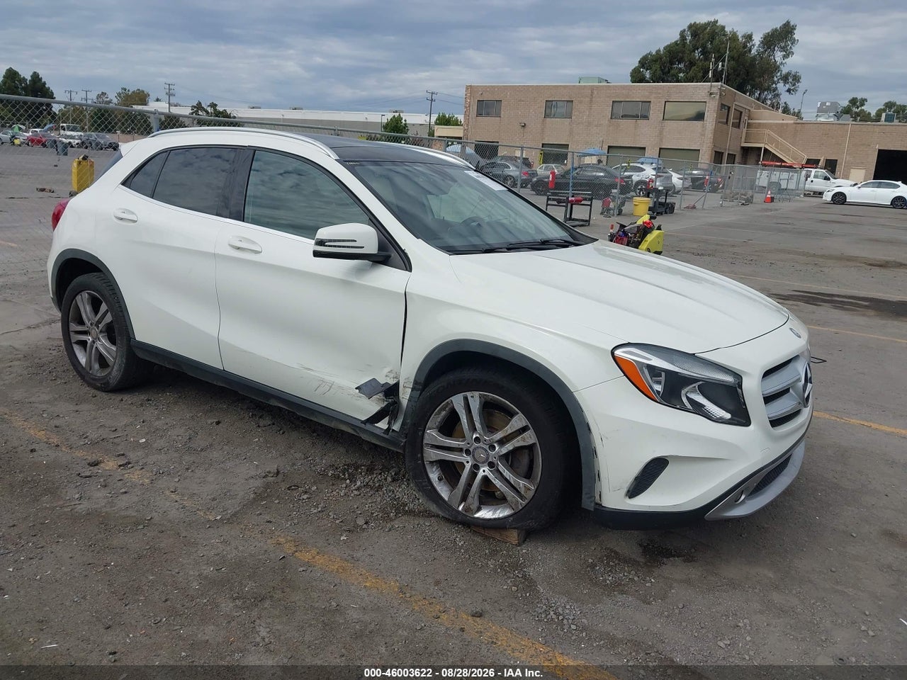 2015 MERCEDES-BENZ GLA 250 4MATIC