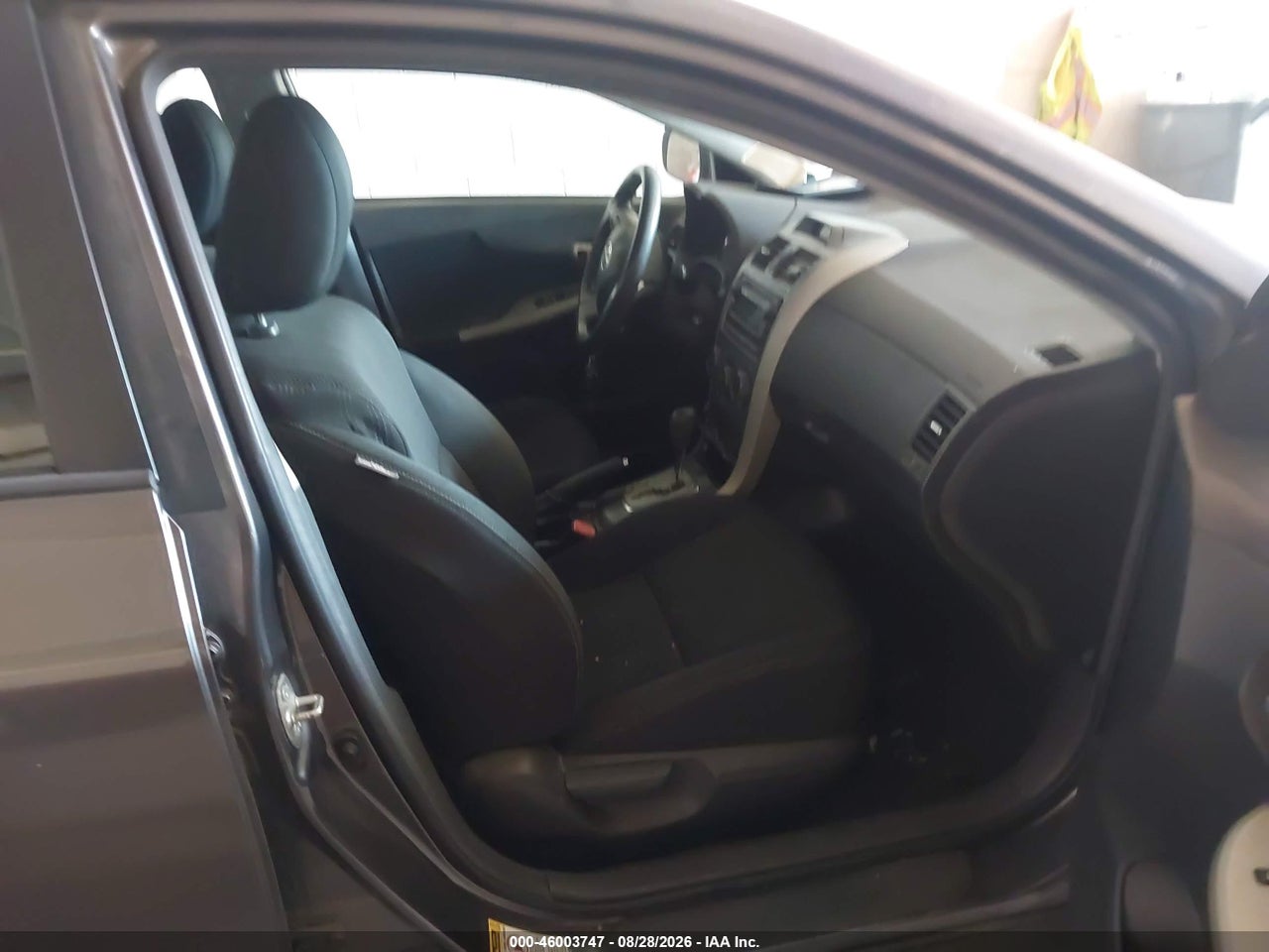 2012 TOYOTA COROLLA S · 5/11