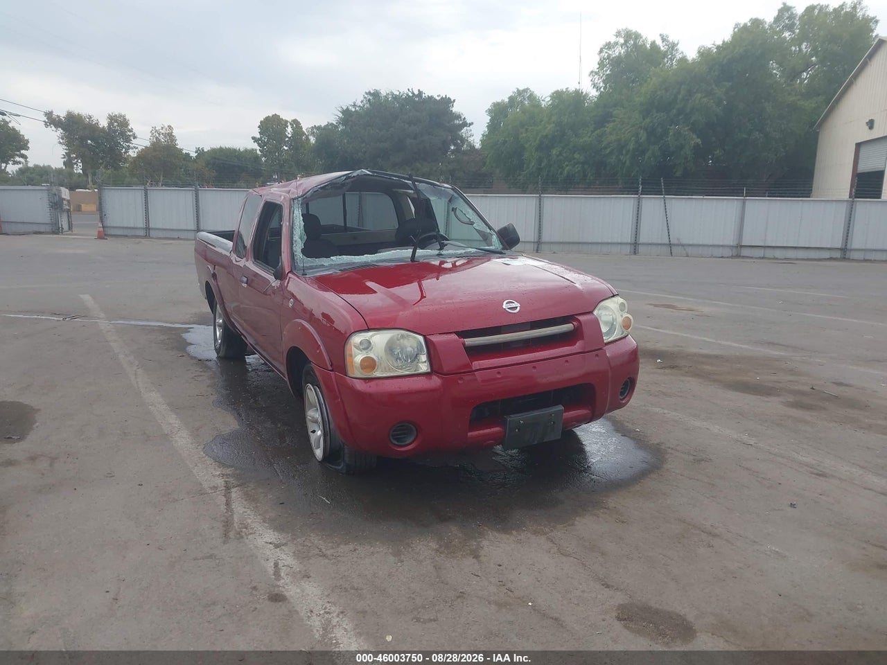 2004 NISSAN FRONTIER XE