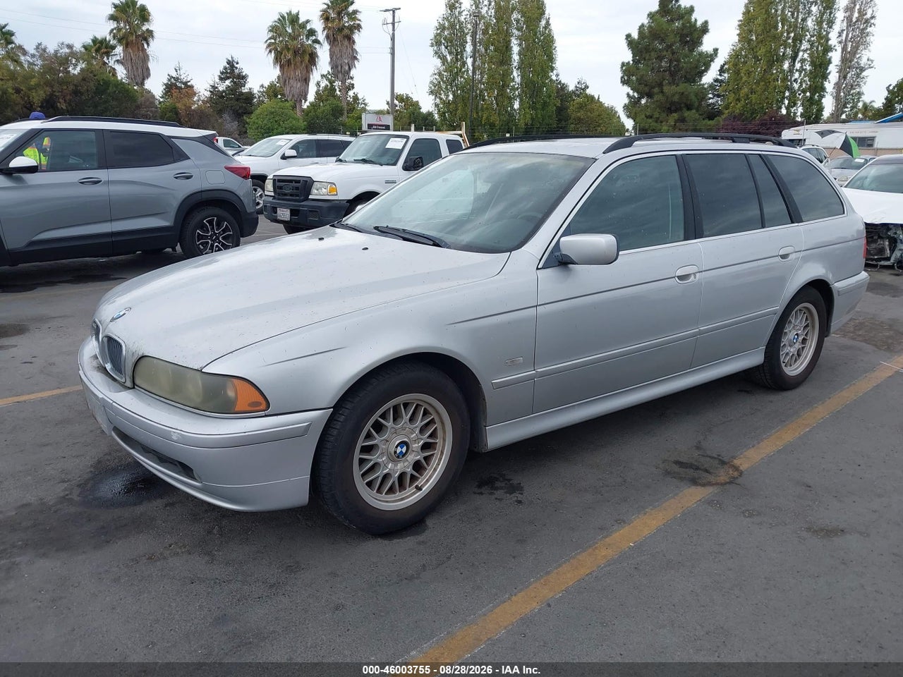 2001 BMW 525IA   · 2/11